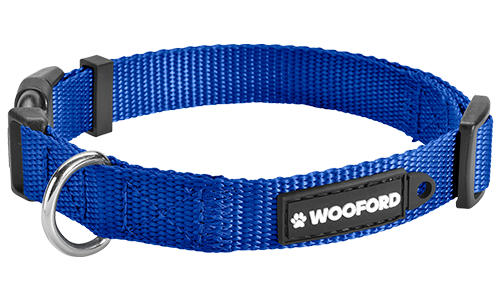 Collar ajustable azul para perros, con anilla metálica en D plateada, cómodo y duradero, hecho de nylon ligero.