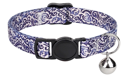 Collar de gato separable estilo bohemio Collar para gato estilo bohemio con patrón azul y blanco, ajustable y ligero, con campanita plateada.
